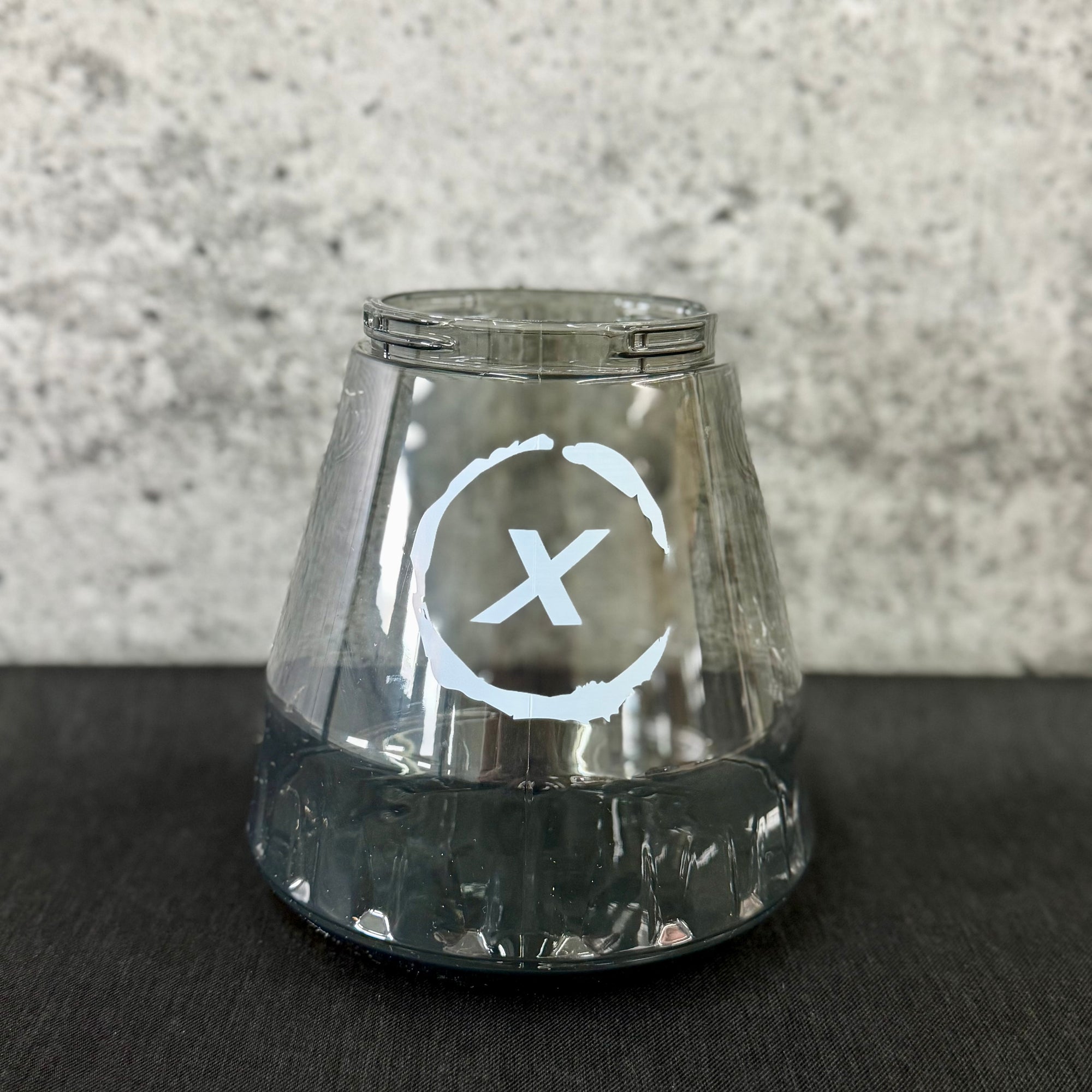 Bouteille transparente pour XFOAMR